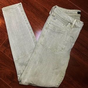 Liverpool Los Angeles - Tan Ankle Cargo Jeans - EUC - Size 16/33